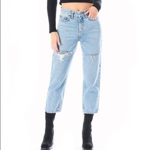 Carmar Hermia Addison Jean